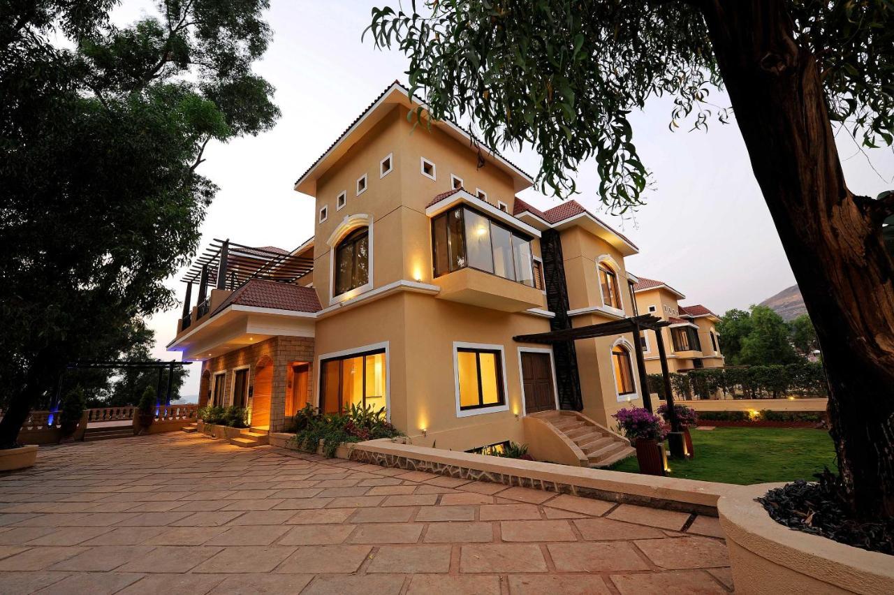 Della Resorts Lonavala Εξωτερικό φωτογραφία